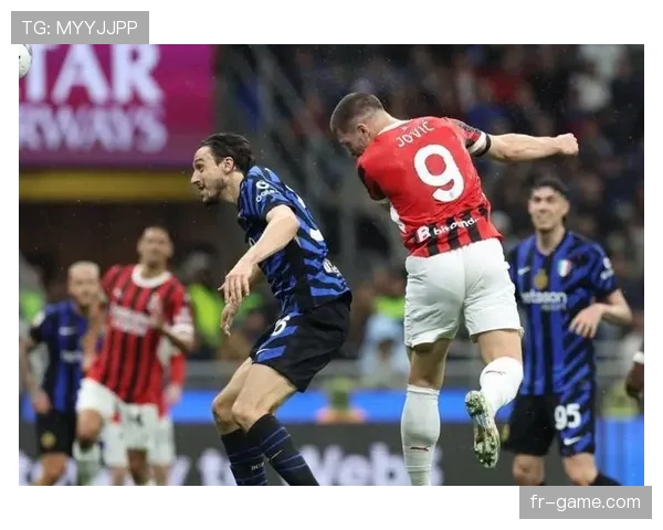 AC米兰高位压迫成软肋,一压上即遭对手打穿 AC米兰高位压迫成软肋,一压上即遭对手打穿